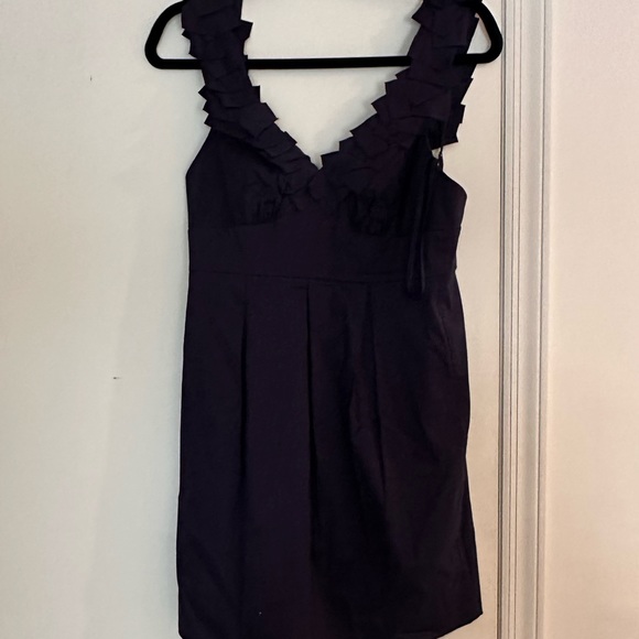 Dress - Picture 2 of 6